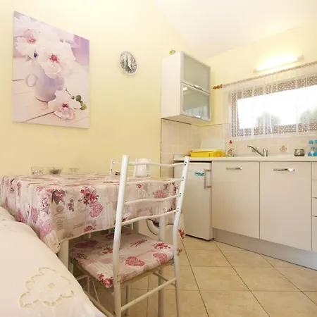 Fuer 2 Personen Ca 20 Qm In Pula, Istrien Istrische Riviera Pula